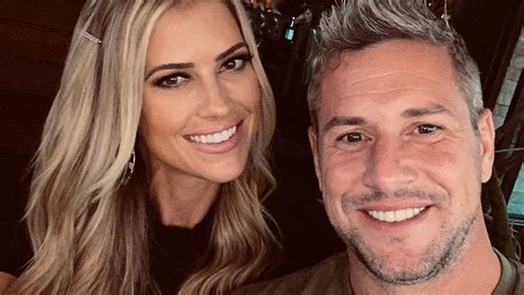 Flip Or Flop Star Christina Anstead Crushes Instagram With Smoking