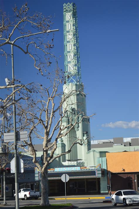 Vision Theatre, Los Angeles | Los angeles history, Los angeles neighborhoods, Vintage los angeles