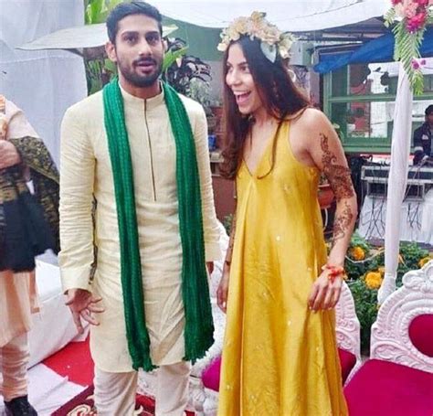 Prateik Babbar Marries Longtime Girlfriend Sanya Sagar Check Out Pics