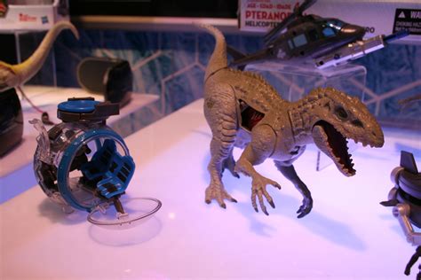 Jurassic World Toy Images From Hasbro At Toy Fair 2015 Collider