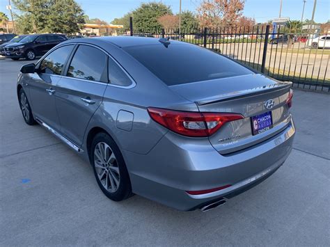 How many miles can a hyundai sonata go on a full tank? Used 2015 Hyundai Sonata Sport for Sale - Chacon Autos