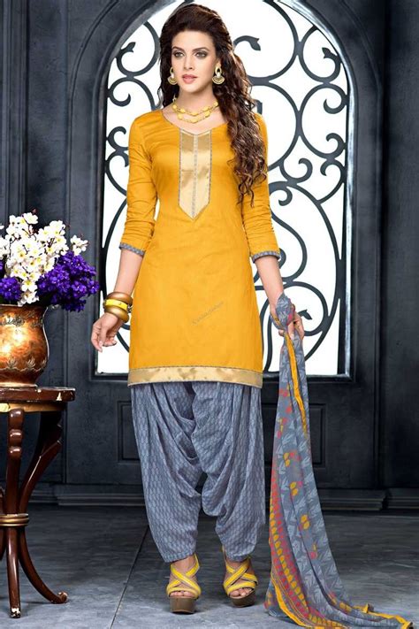 Pin By Saqib Mansoor On Dress With Images Fashion Indian Outfits