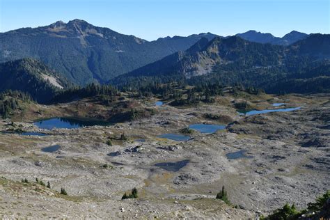 Seven Lakes Basin Olympic Hiking Co
