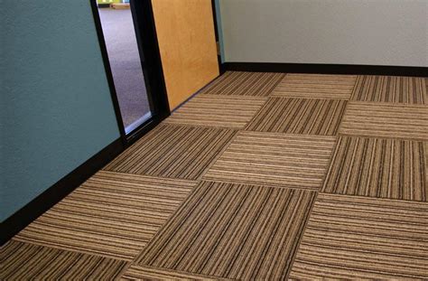 Whether you're putting in new carpet, installing carpet tiles and carpet padding, or looking for artificial grass to place in your outdoor space, we have the carpeting you're looking for. Berber Carpet Tiles For Basement | Best Decor Things