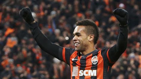 He is affiliated with medical facilities morton hospital and signature healthcare brockton hospital. Alex Teixeira: I wanted Liverpool move but Chinese offer was too good to turn down - Eurosport