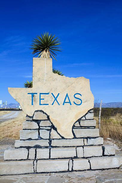 Best Welcome To Texas Sign Stock Photos Pictures And Royalty Free Images