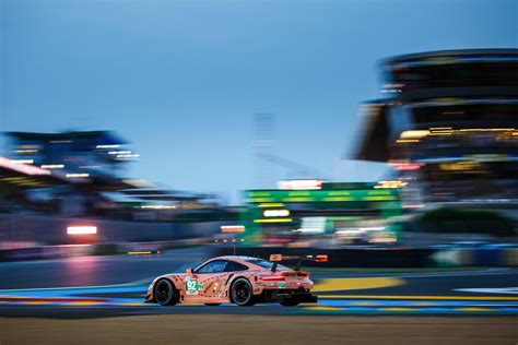 Pink Pig Porsche 911 Rsr Wins The Le Mans 24 Hour Ferdinand