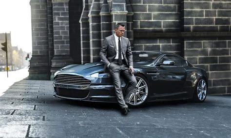James Bond Aston Martin Commercial Lovers