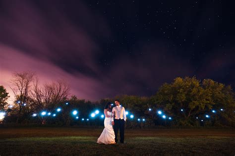 Profile wedding photography poses can help you to capture the magic of the ocean and beautiful veil and dress of the bride flying in the wind. How to Incorporate Night Photography Into the Wedding Day ...