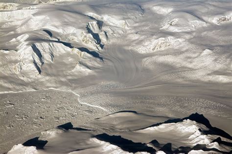 Antarctica Has A Huge Mantle Plume Beneath It Which Might Explain Why