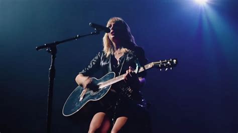 Taylor Swift Shares Live Video Version Of Cornelia Street From City