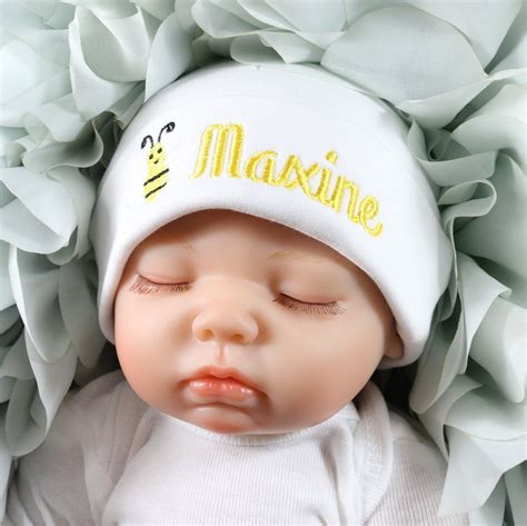 Personalized baby hat with bee - micro preemie / preemie / newborn / 0 ...