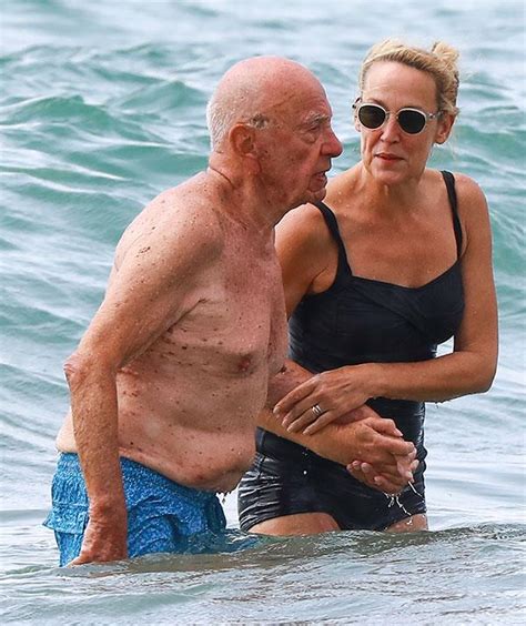 exclusive pics rupert murdoch and jerry hall hit the beach woman s day
