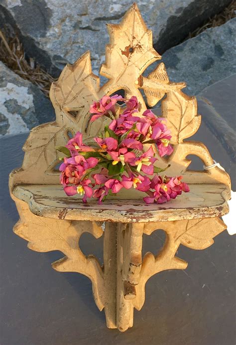 Keep the style going in your garden or porch by embracing the same design principles beloved in the cottage. Pin by Gail Marie Newman Stewart-THE on Shabby Chic ...