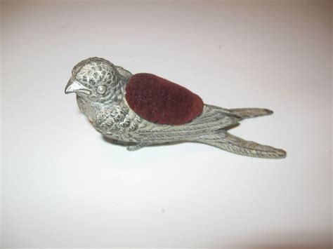 Antique Vintage Old Metal Sewing Bird Pin Cushion Beautiful Pin