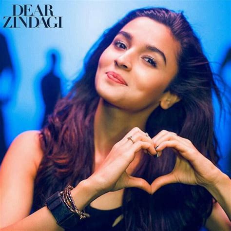 Alia Bhatt Writes An Open Letter And Everyone Dealing With Insecurities Must Give It A Read