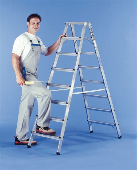 Aluminium Double Sided Stepladder 2x4 Rungs Height Of Stepladder 082m