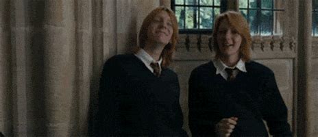 Boys who mischief managed harry fred weasley bye gif daniel radcliffe weasley gif hogwarts. Fred And George Weasley GIFs - Find & Share on GIPHY