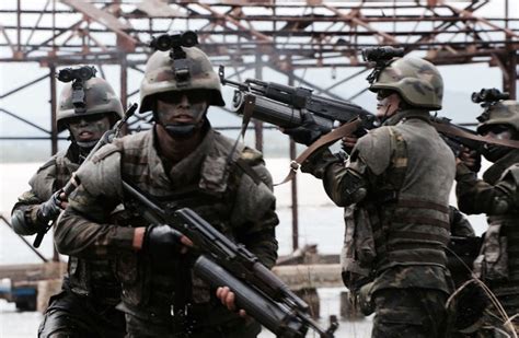 North Korean Special Forces Simulate Rapid Assault Exercises Why