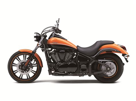 A terceira versão da vulcan 900 chega com uma proposta mais touring que a de suas irmãs. 2021 Kawasaki Vulcan 900 Custom Guide • Total Motorcycle
