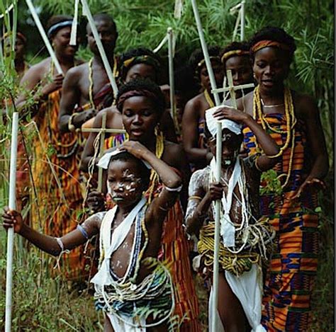 Pin By Missa Ababio On The African Way Tribes Of The World Tribes In