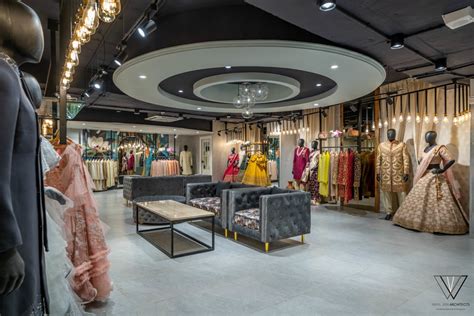 Ethnic Wear Boutique Nikhil Jain Architects Hyderabad Interiorlover