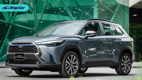 Launching the corolla cross crossover suv locally last august, it looks like toyota motor philippines (tmp) intends its latest model addition as a both 2021 toyota corolla cross variants have four standard colors to choose from: Vietnam launches the Toyota Corolla Cross, Malaysian ...