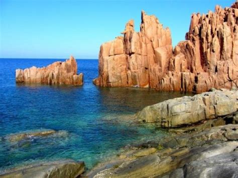 Its port and greatest hamlet is arbatax, who has also an airport connecting it to continental italy and the european continent. Rocce rosse Arbatax - Picture of Arbatax, Tortoli ...