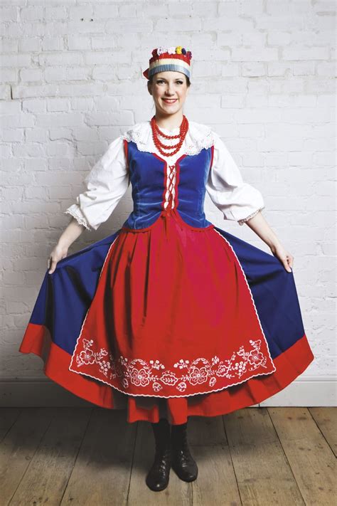 polish folk costumes polskie stroje ludowe — a few examples of polish regional dresses
