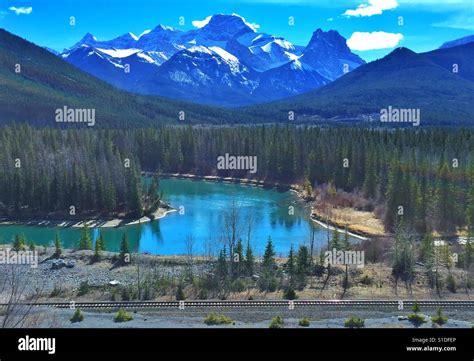 Bow River Canada Railway Hi Res Stock Photography And Images Alamy