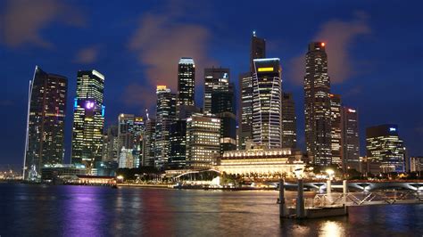 Fall In Love With The Colourful Skyline Views Of Singapore