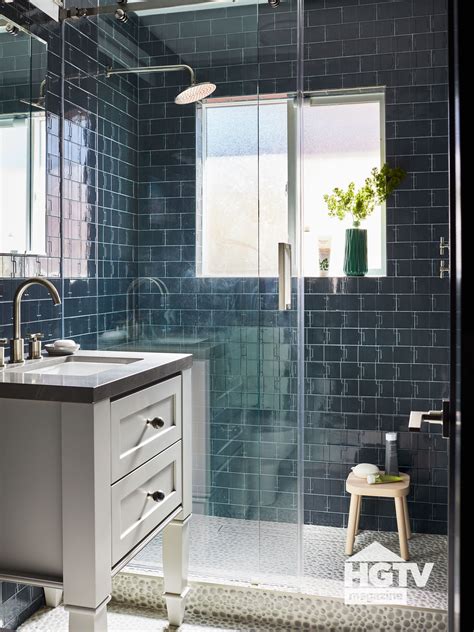 Jd Scott S Blue Tiled Bathroom Featured In Hgtv Magazine Bathroom Design Small Bathroom