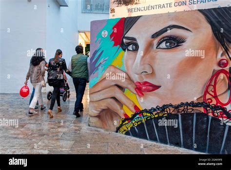 Malaga Street Mural Fotografías E Imágenes De Alta Resolución Alamy