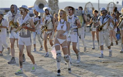 Help Me Get Rid Of Burning Man Girl Pleads Craigslist Ad Huffpost