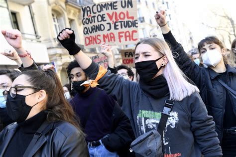 Droits Des Femmes Plusieurs Centaines De Manifestants En France Ce Samedi