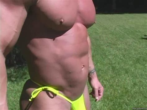 Muscle Porn Star Adam Wilde