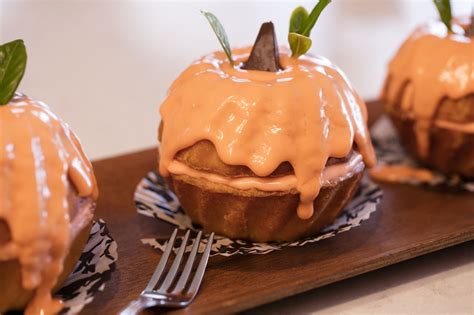 Ob sie die party im büro oder anderswo abhalten, erstellen sie ein menü, das spaß macht, aber auch den meisten gefällt. Exceptionally Good Food Ideas for a Yummy Retirement Party - Party Joys