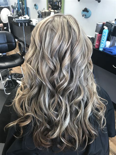 platinum blonde highlights with lowlights long hair curls beautyse… platinum blonde