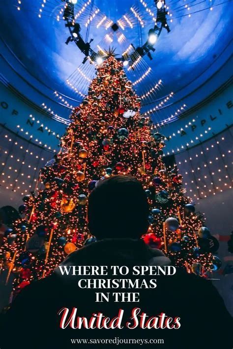 17 Best Places To Spend Christmas In The Usa Christmas Travel