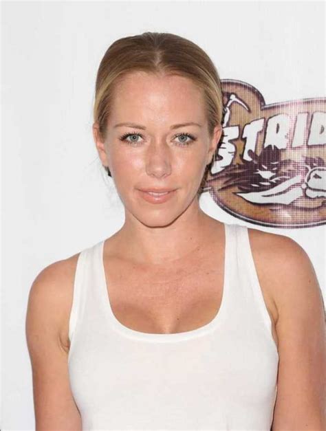 50 Kendra Wilkinson Nude Pictures Are Exotic And Exciting To Look At