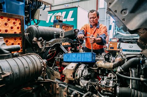 Truck Service And Repairs Perth Heavy Diesel Mechanic Perth Wa