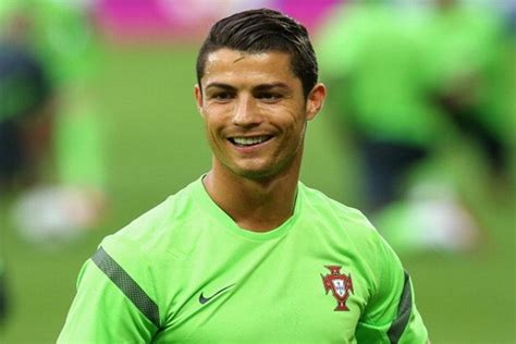 38 Model Terkini Nama Gaya Rambut Cristiano Ronaldo
