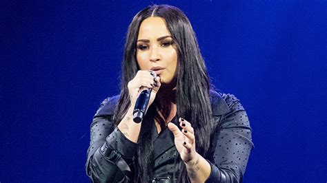 Demi lovato has just made her first statement on her instagram after being hospitalized for an apparent overdose demi lovato makes first statement after hospitalization: Jordan Jackson: Everything We Learned From Demi Lovato's ...