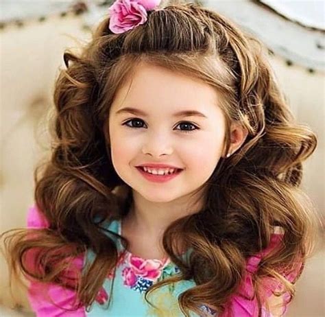 Pin By ♀non Stop Beauty On ~cuteness~ Cute Baby Girl Wallpaper