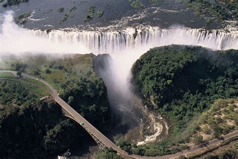 This comes after cassava smartech contracted the institute of architects zimbabwe (iaz) to run its architectural design competition whose results are alleged to have been manipulated. Victoria_falls_Zimbabwe - Zimbabwe A World Of Wonders