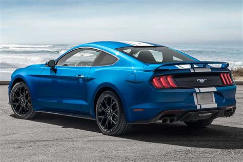 2019 Ford Mustang Vs 2019 Dodge Challenger Which Is Better Autotrader