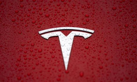 Tesla Recalls Over 475000 Electric Vehicles The Epoch Times