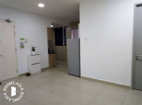I have made great lifelong friends from both employees and members that. Zero Deposit!!! Medium Room for Rent at KL Gateway Premium ...