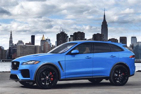 Maybe you would like to learn more about one of these? Jaguar F-Pace SVR is los | Autonieuws - AutoWeek.nl