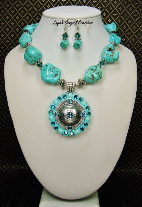Howlite Turquoise Cowgirl Western Necklace Set Western
